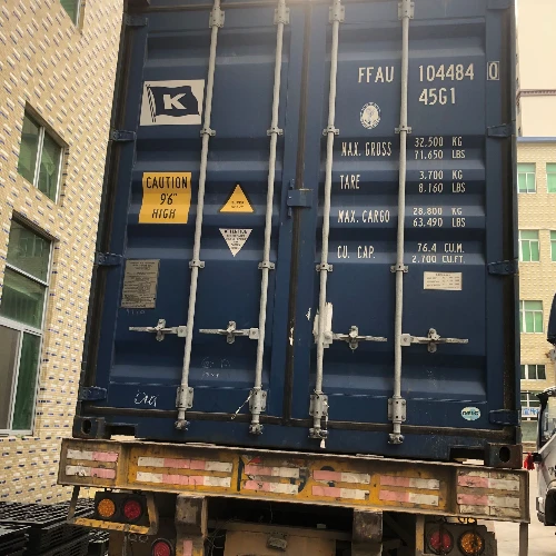 深センからドバイへの40HQディスペンサーポンプの輸送